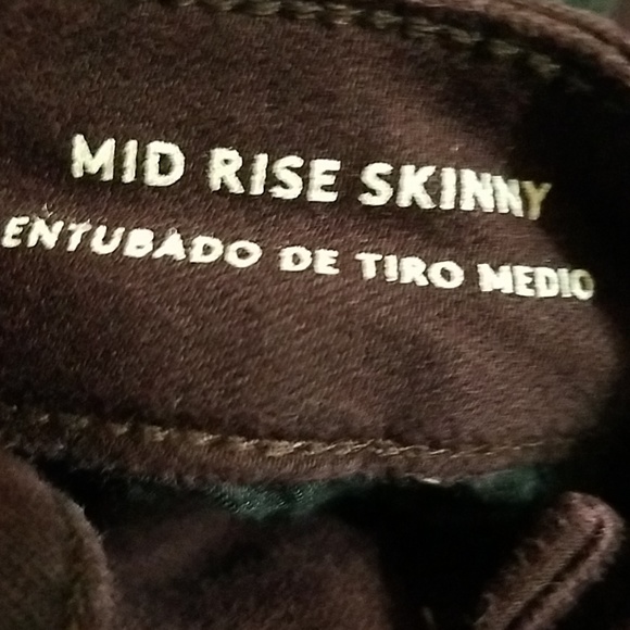 {Universal Thread} Skinny Jeans - Picture 3 of 4